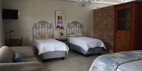 Family Room at Dancing River Guesthouse, Vereeniging